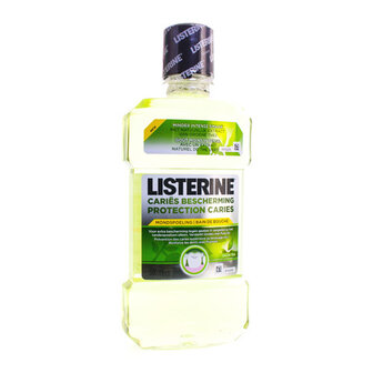 LISTERINE CARIES BESCHERMING MONDSPOELING 500ML