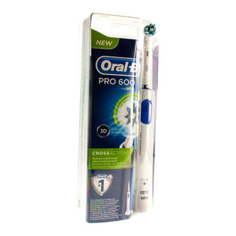 ORAL B CROSSACTION 600